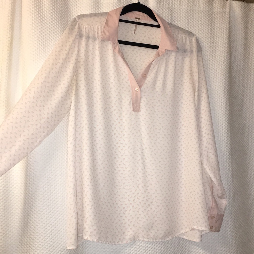 FREE PEOPLE Blush Blouse with horse print